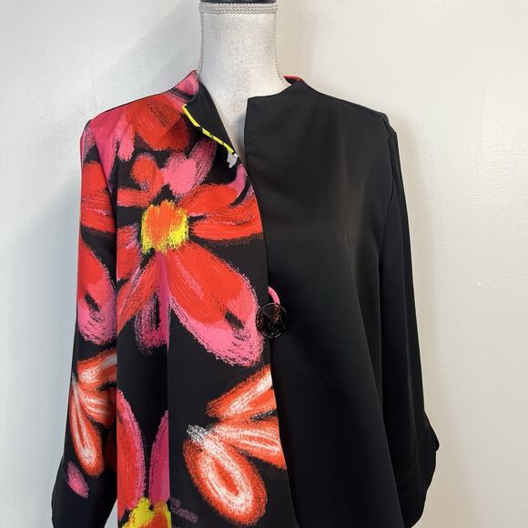 IC by Connie K Blazer Jacket Plus size 1X Black Red Pink Floral Lagenlook Artsy - Picture 2 of 9